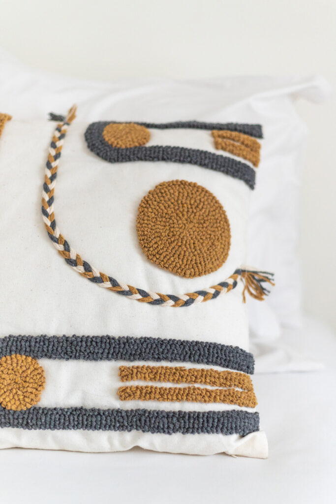 Chambre double supérieure - Équipement - Hôtel Porte de Mars à Reims